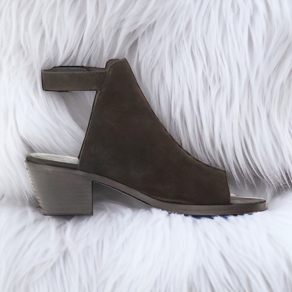 $245 Eileen Fisher VINTAGE Pagoda Shoes 8 Booties Sandals Open Toe Cut Outs NIB - Picture 8 of 16